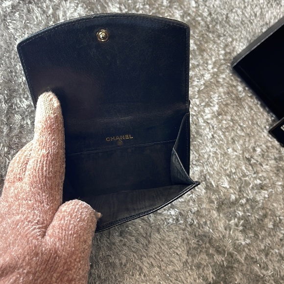 CHANEL CC Logo Bifold Wallet Vintage - Picture 5 of 16